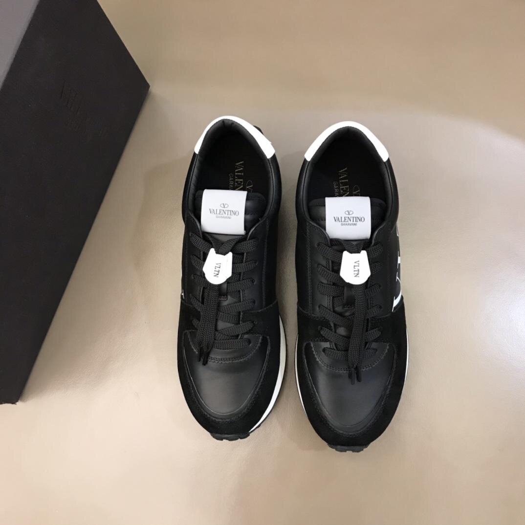 Valentino Sneakers