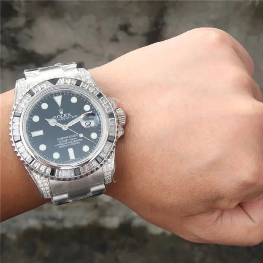 ROLEX SUBMARINER SILVER BLACK DIAMOND 40MM