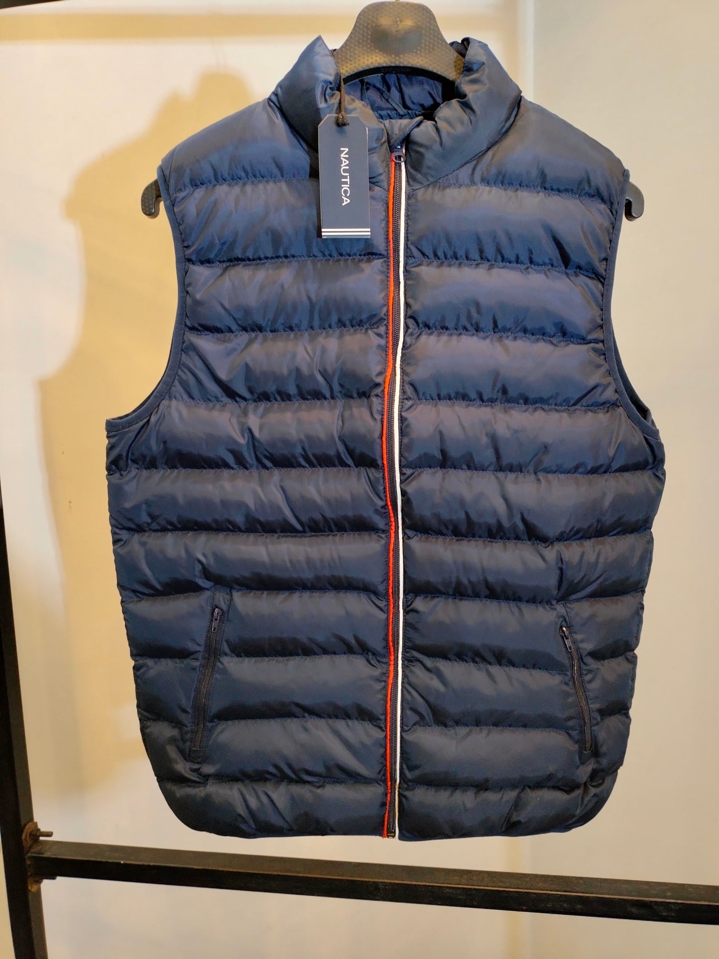 NAUTICA QUILTED GILET WITH CONTRAST